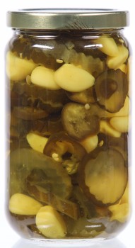 Good & Evil Pickles with Garlic 16 oz